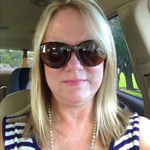 Meet your Posher, Betty